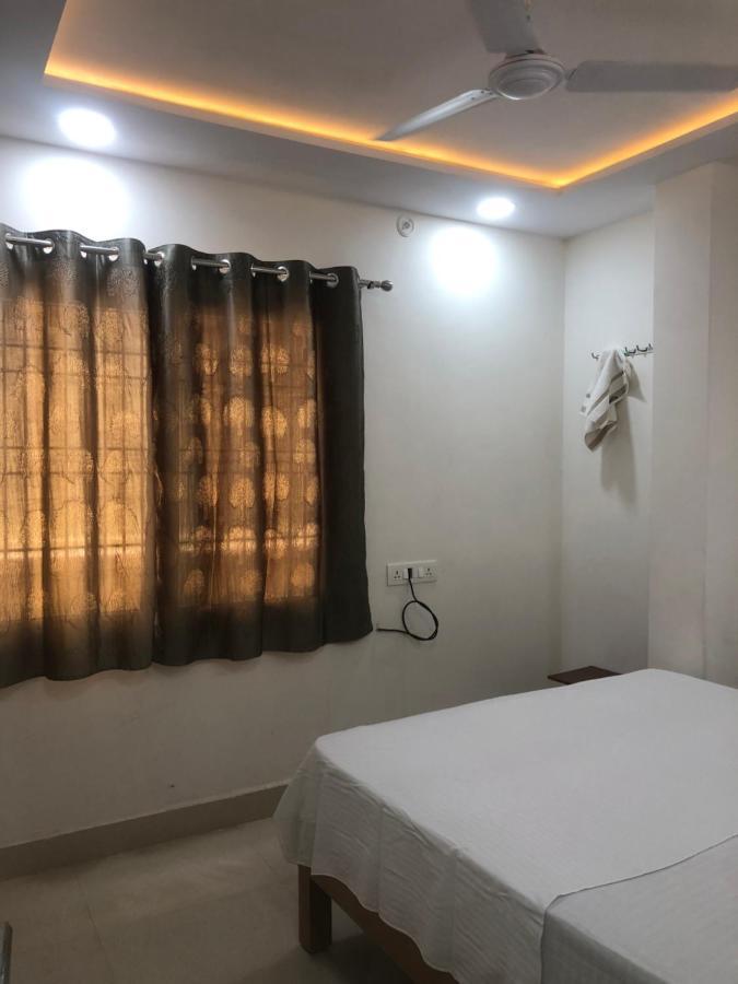 Purple Lotus Hotel Varanasi Eksteriør bilde