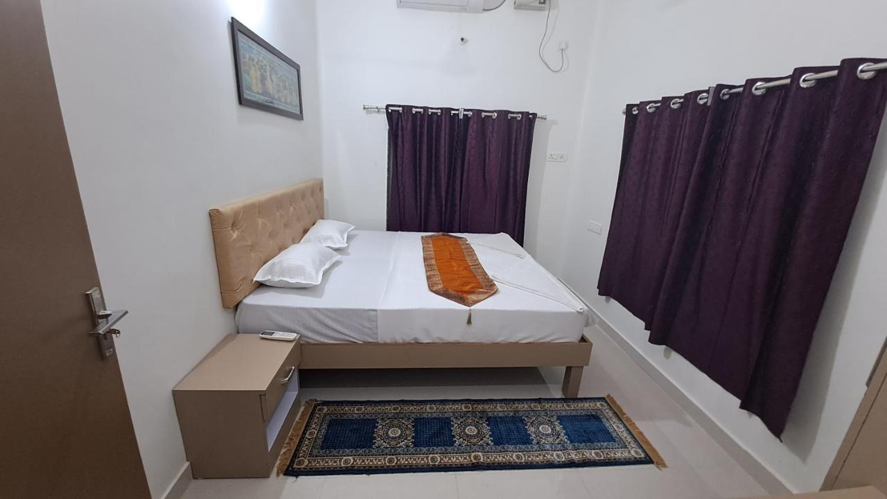 Purple Lotus Hotel Varanasi Eksteriør bilde